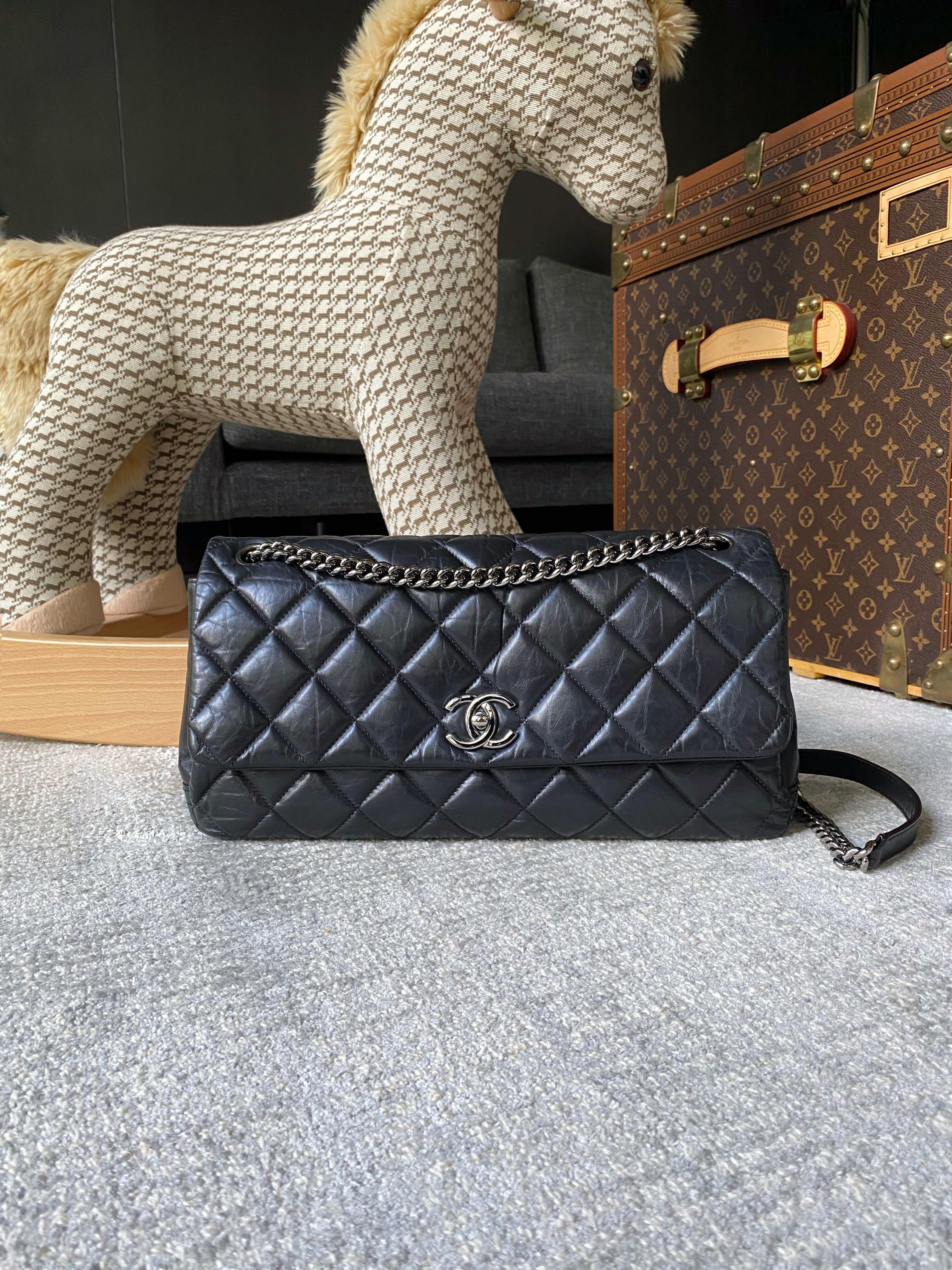 Chanel lady top pearly flap bag