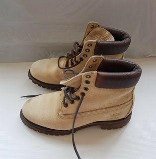 Classic Men Timberland Designer Boots, Original, Made in USA, Style 538510, Beige, Size 43, USA 9, High Boots, Rugged, Groovy Style, Funky Outdoor Shoes, Trendy Fashion, Iconic, Hip Hop, Luxury, Exquisite