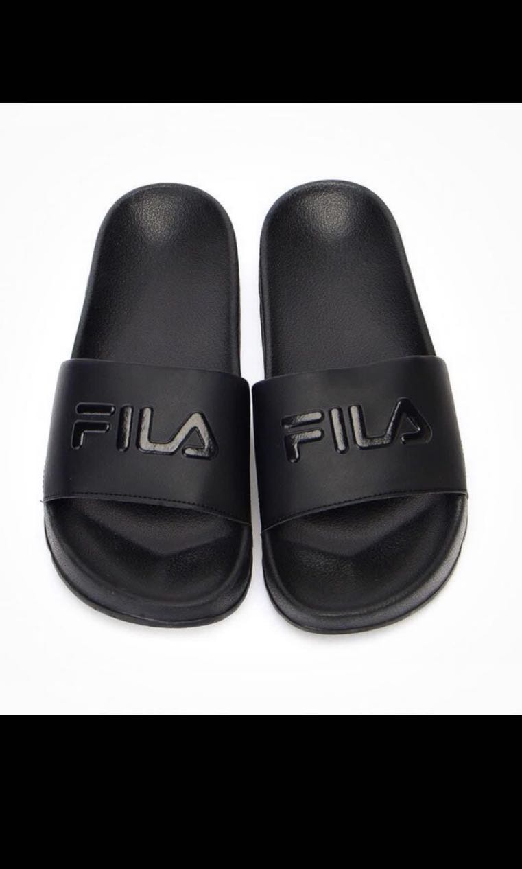 fila black slides