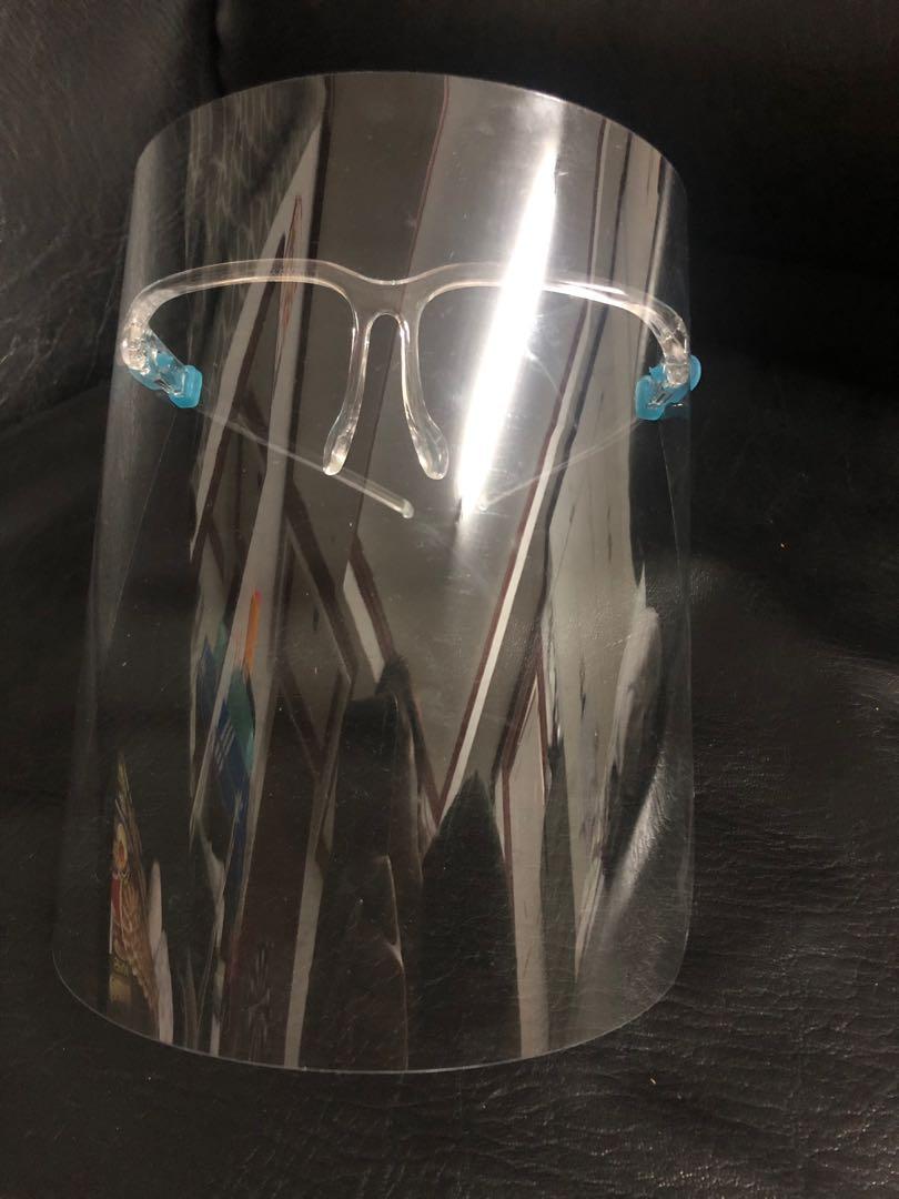 Glass acetate face shield (Category: Vision Care) located in San Mateo. Submitted by donnalewisss (Listing ID 1010791415, Image 1). Description: onhand 2k pcs 80pesos retail 55pesos per pc wholesale price minimum of 100pcs easy to use hindi masakit sa ulo acetate glass face shield grab or lalamove.