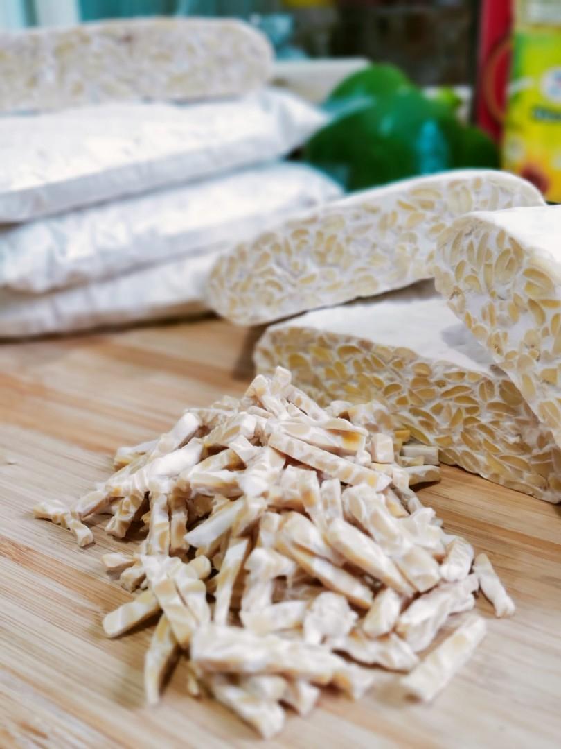 Handmade Soybean Tempeh (Fermented soybean), Food & Drinks, Packaged