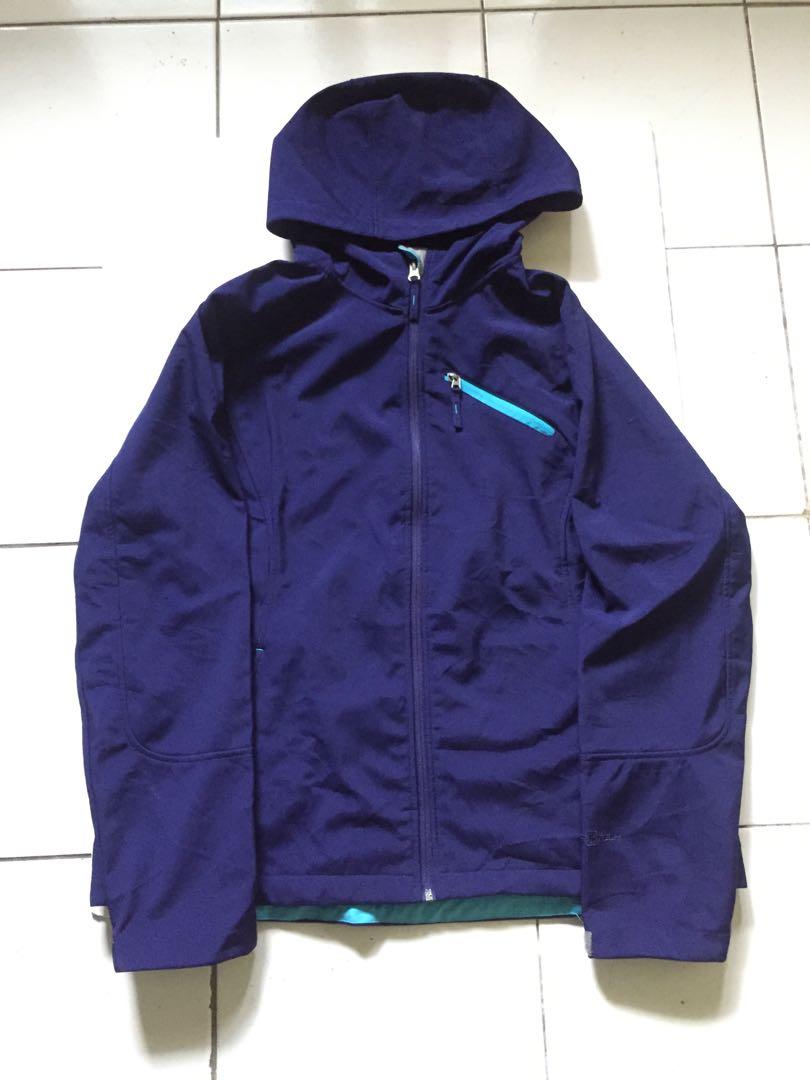 free tech men's softshell jacket