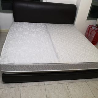 (Category: ) located in . Submitted by seherish (Listing ID 1010777168, Image 1). Description: .