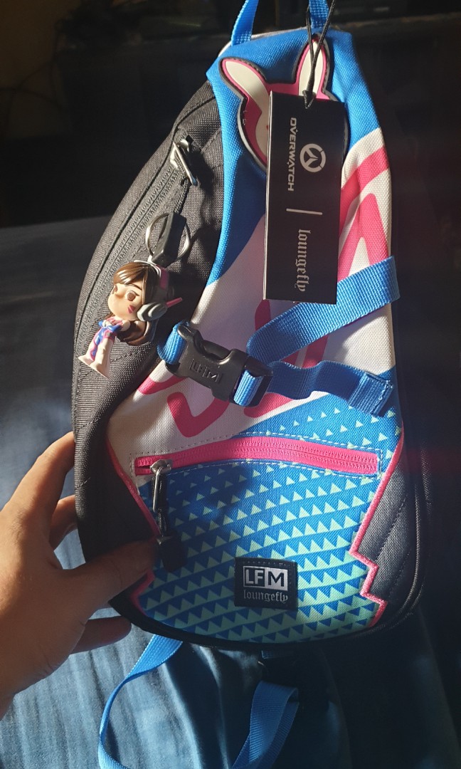 Dva sling bag clearance