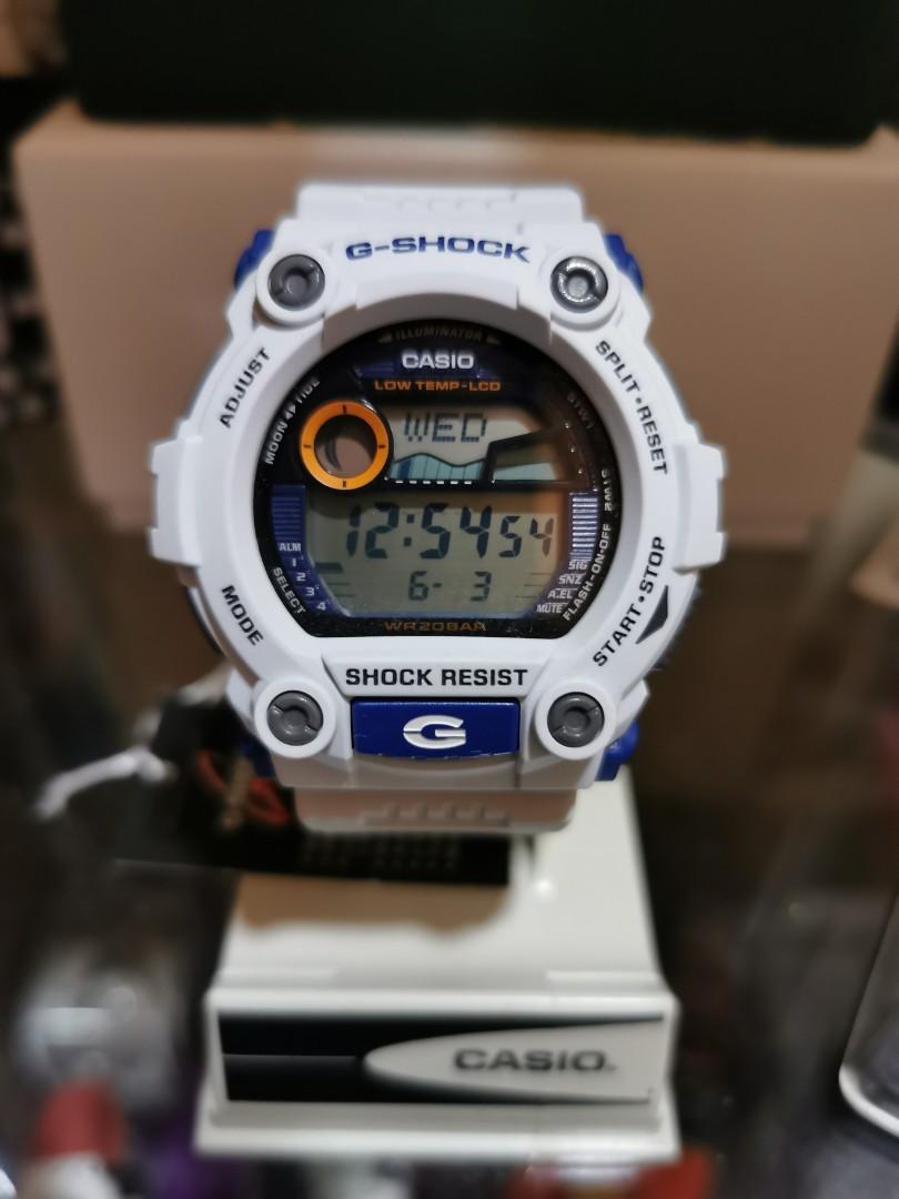 Mat Moto Putih Gshock Original Nos Men S Fashion Watches On Carousell