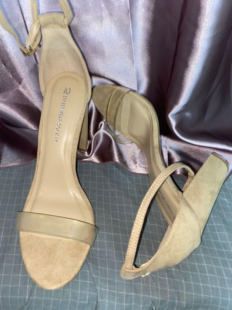 nude heels size 10