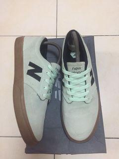 New Balance Numeric