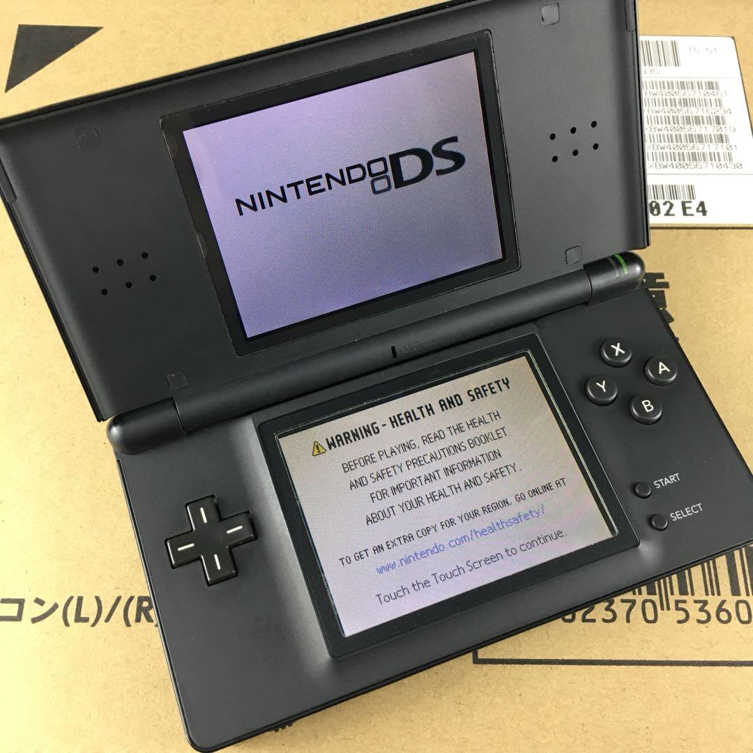 Nintendo DS Lite, Video Gaming, Video Game Consoles, Nintendo on Carousell