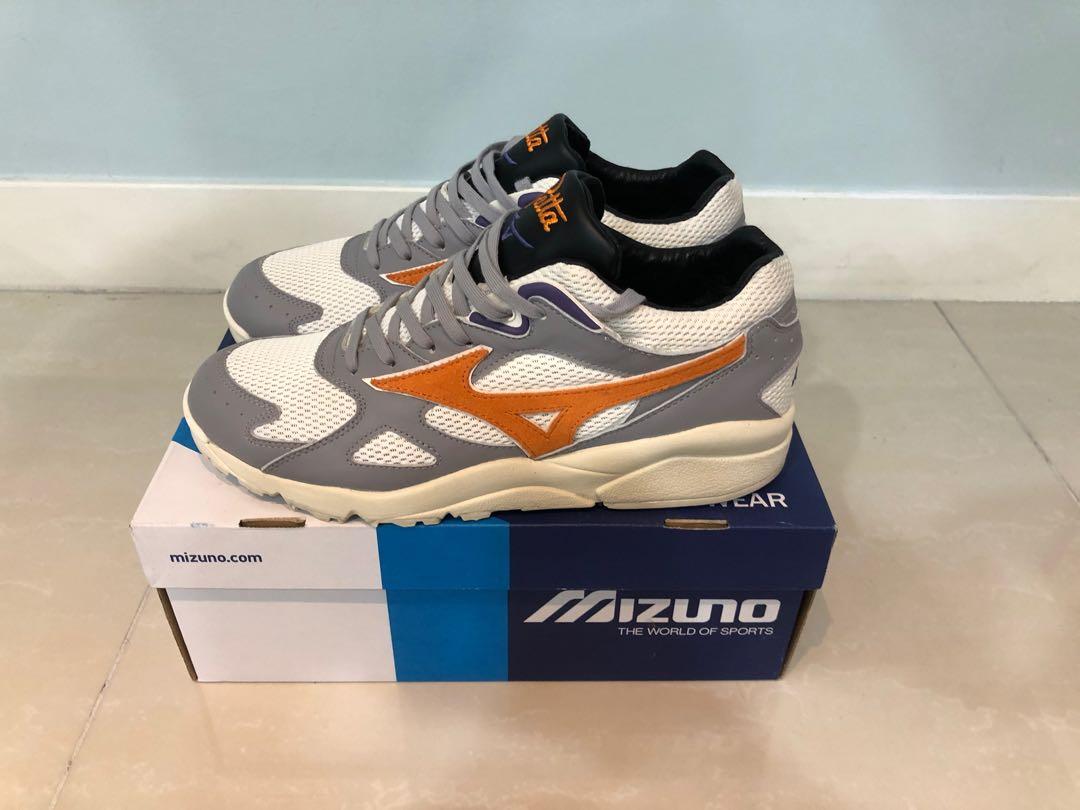 Patta Mizuno Sky Medal Men s Fashion Footwear Sneakers on Carousell