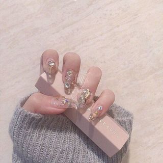 (Category: ) located in . Submitted by minono (Listing ID 1010957735, Image 1). Description: .
