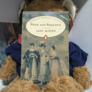 (Category: ) located in . Submitted by bookishlovers (Listing ID 1010929116, Image 1). Description: .