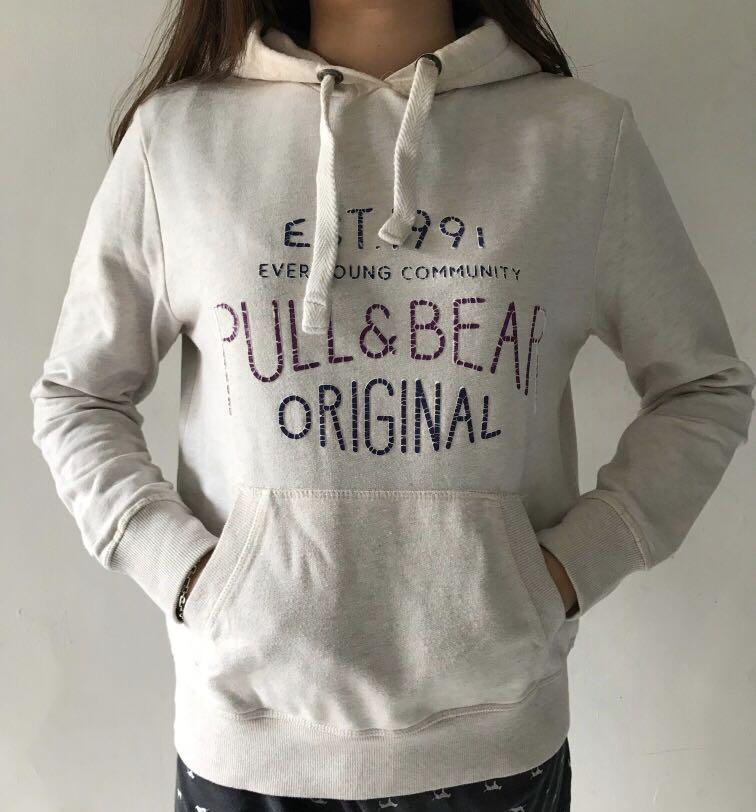 Hoodie pull and bear terbaru on sale