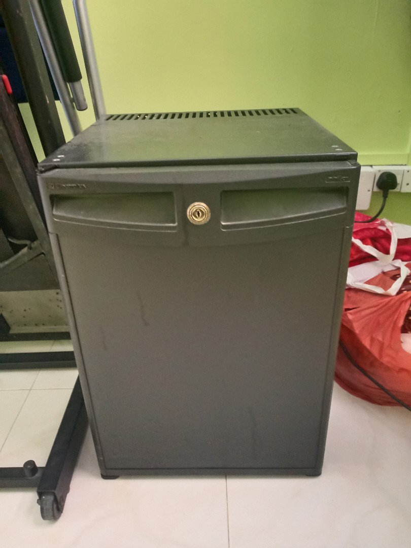RefrigeratorElectrolux Mini Bar Fridge, TV & Home Appliances, Kitchen