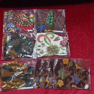 REUSABLE MASK BATIK PRINT HIJAB FRIENDLY (can slot in your 3ply surgical mask)