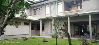 Rumah Besar Cipaku Indah Kawasan Elite Di Setiabudi Bandung.