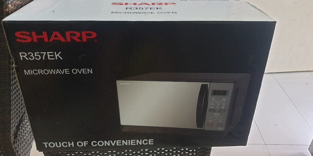 Sharp Microwave Oven R357EK, TV & Home Appliances, Kitchen Appliances