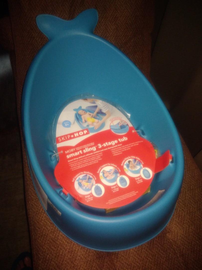 moby smart sling tub