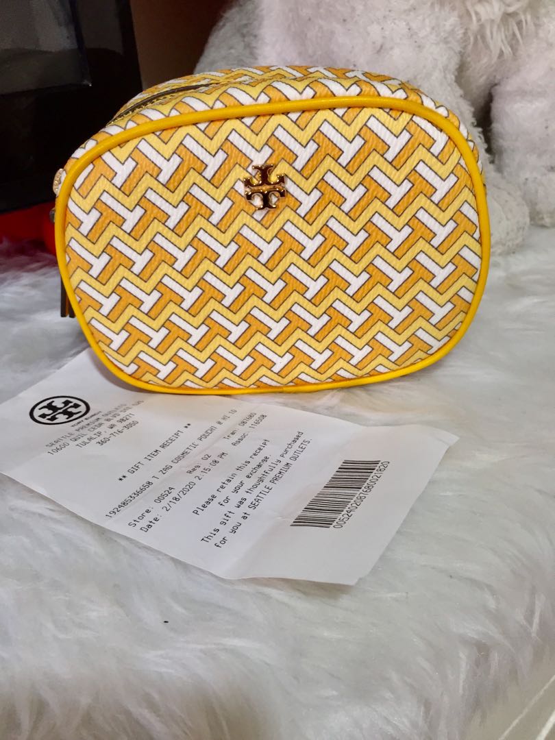 Tory burch pouch, Women's Fashion, Bags & Wallets, Clutches on Carousell