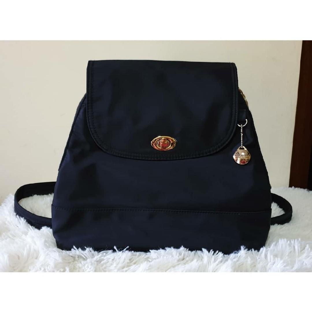 travelon tailored backpack