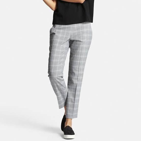 Uniqlo plaid trousers top