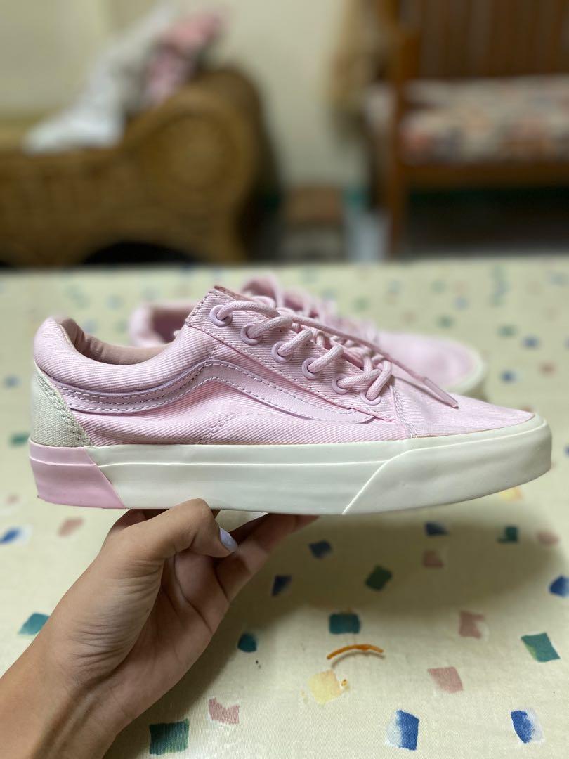 vans ultracush pink