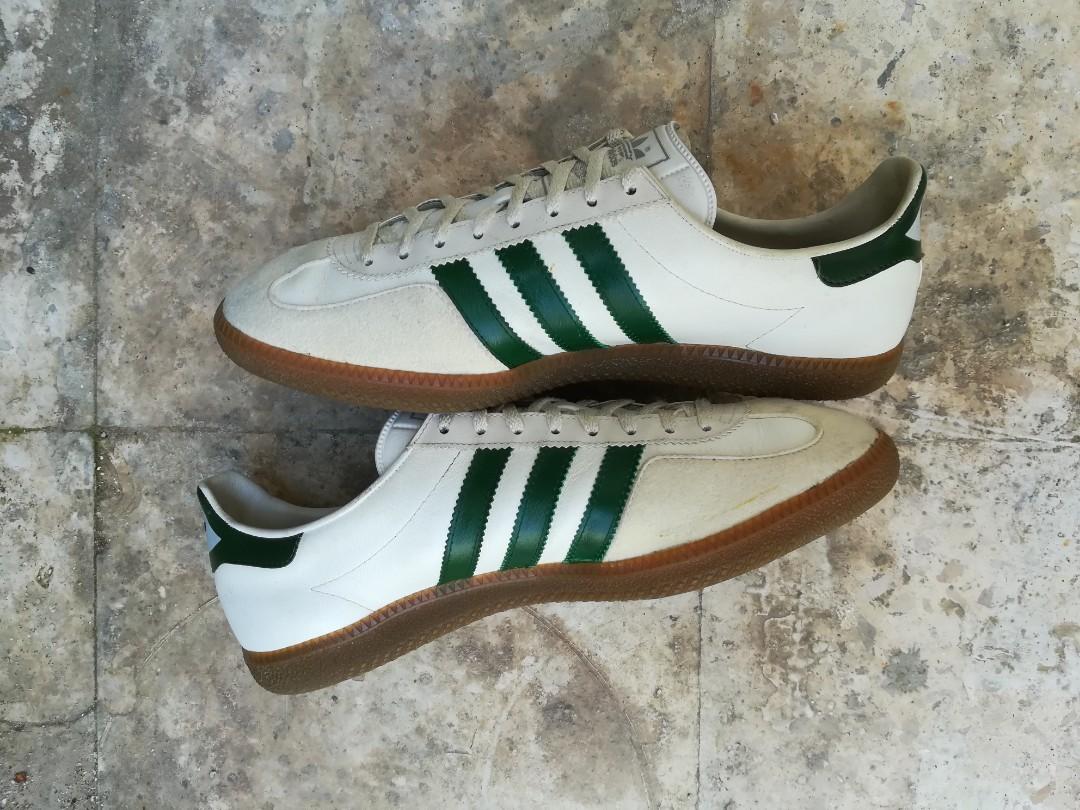Adidas universal outlet wei?