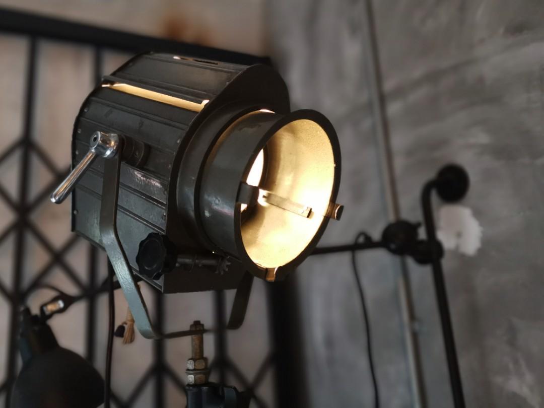 Vintage studio light with projection, Photography, Photography