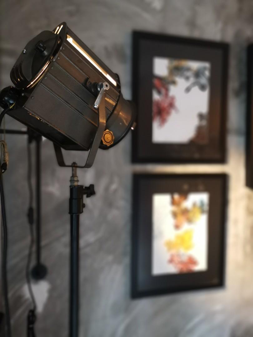 Vintage studio light with projection, Photography, Photography