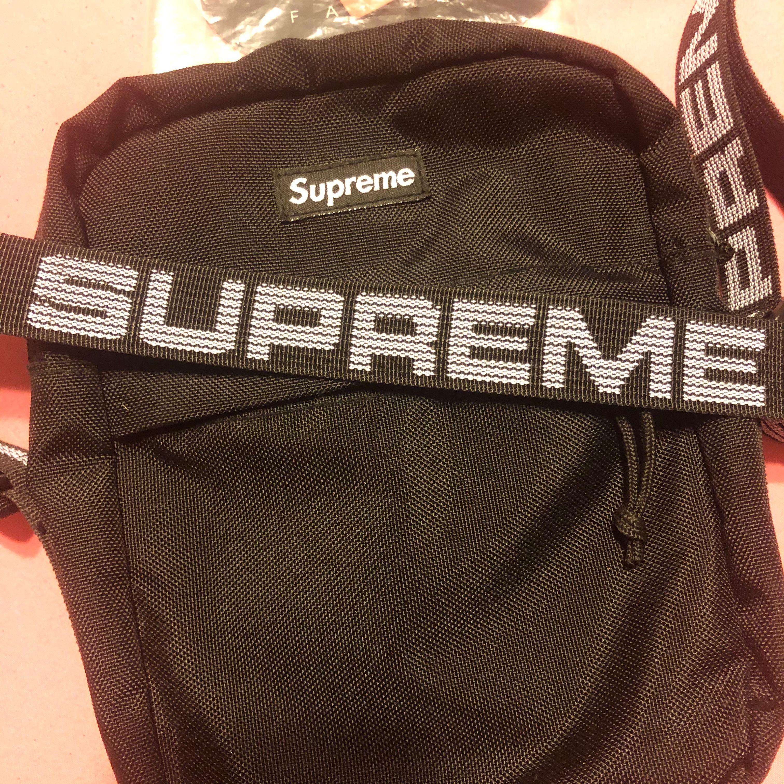 WTS Supreme SS18 Shoulder Bag Black Men s Fashion Bags Sling Bags on Carousell