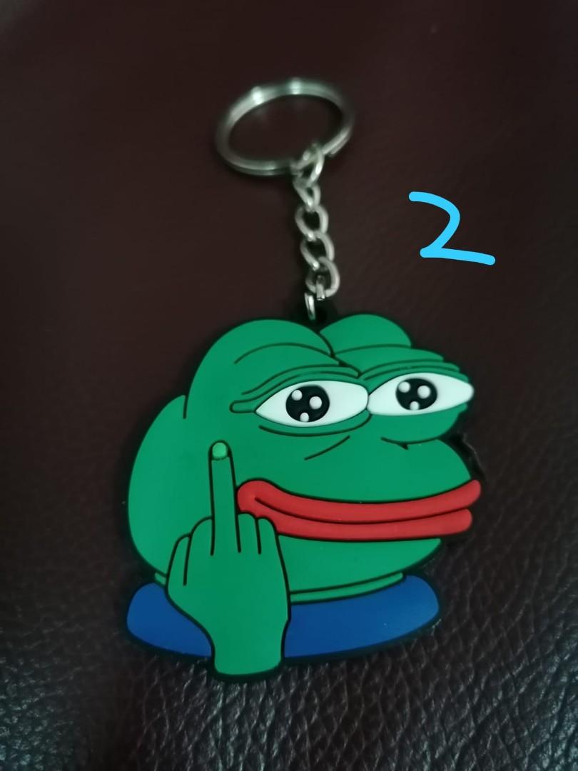 義賣pepe the frog 悲傷蛙綠色野鎖匙扣一套8款，6號款賣曬, 其他, 其他- Carousell