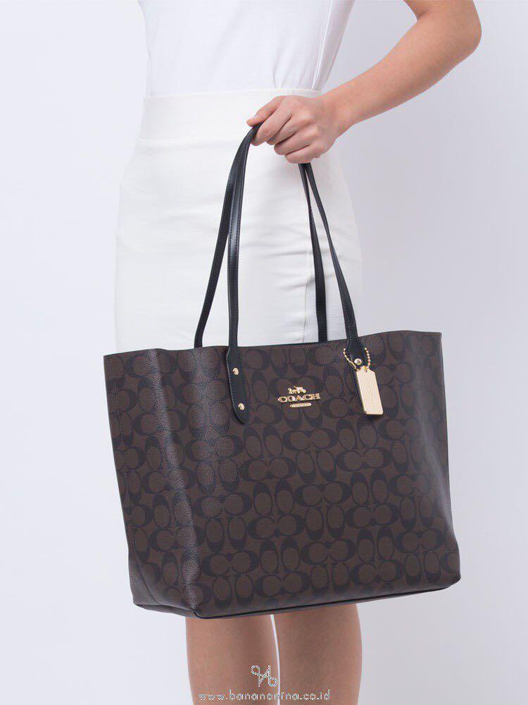 coach outlet town tote