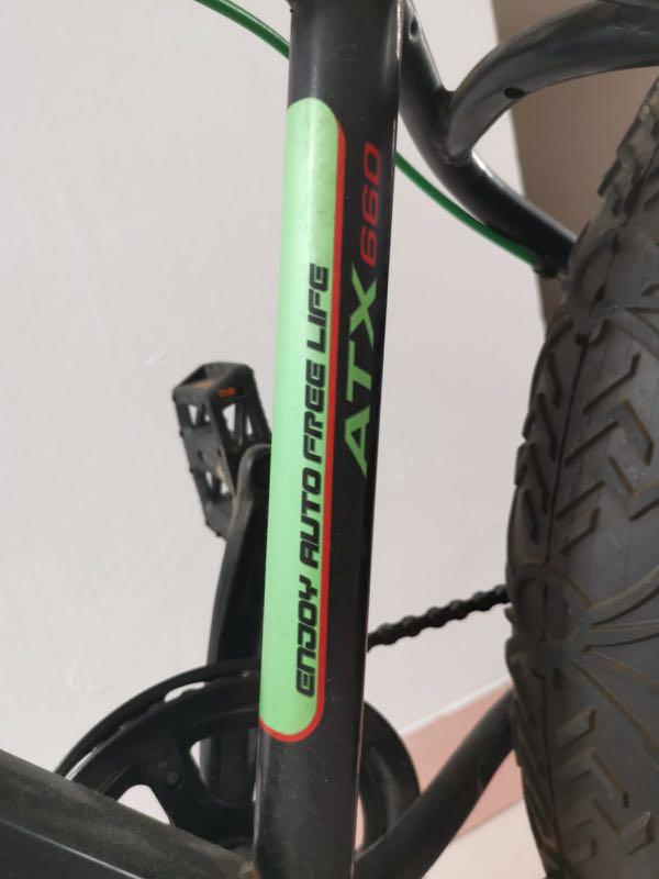 Bicycle (Category: Bicycles) located in Singapore. Submitted by creama80 (Listing ID 1017242540, Image 10). Description: Brand : RApple 6 speed Wide tyre Racing seat Condition 9/10 Bought it almost at $400 used a couple of times only. letting go of this one to make room for other bikes. Open for negotiations..