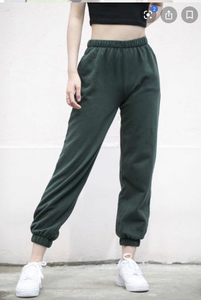 brandy melville rosa sweatpants green Women s Fashion Bottoms Other Bottoms on Carousell