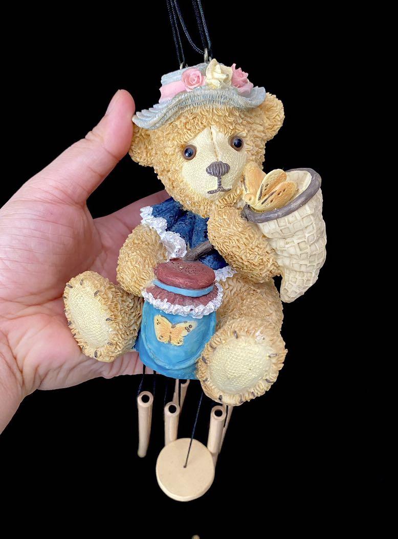 ♥️Ceramic Bear Wind Chime Display (Category: Vintage Collectibles) located in Paranaque City. Submitted by sfairyboutique (Listing ID 1017354196, Image 3). Description: Ceramic Bear Wind Chime Display -Unused Item, just stocked long in the storage -H23.5” top to bottom -If you want to see the sample sound and movements we can send in the viber or check out our Instagram Account for the posted video 👉🏻 @sfairyboutique 🧚‍♀️P850.