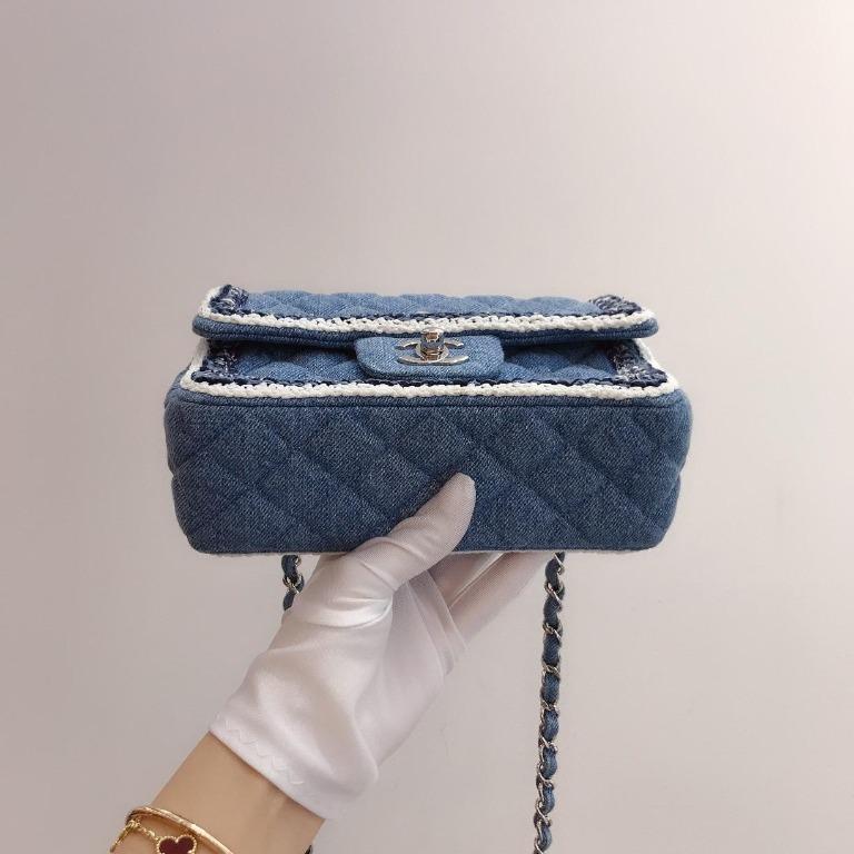 Très Chic - Chanel Denim bags 💙 something to consider if