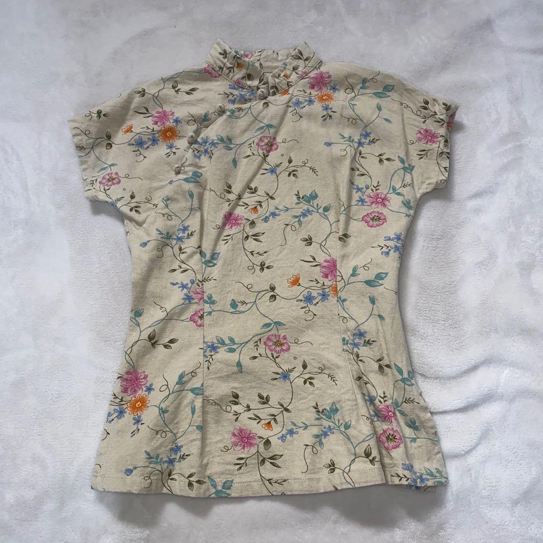 Chinese collar blouse top (Category: Blouses) located in Santa Rosa. Submitted by pamobs (Listing ID 1017280283, Image 1). Description: .