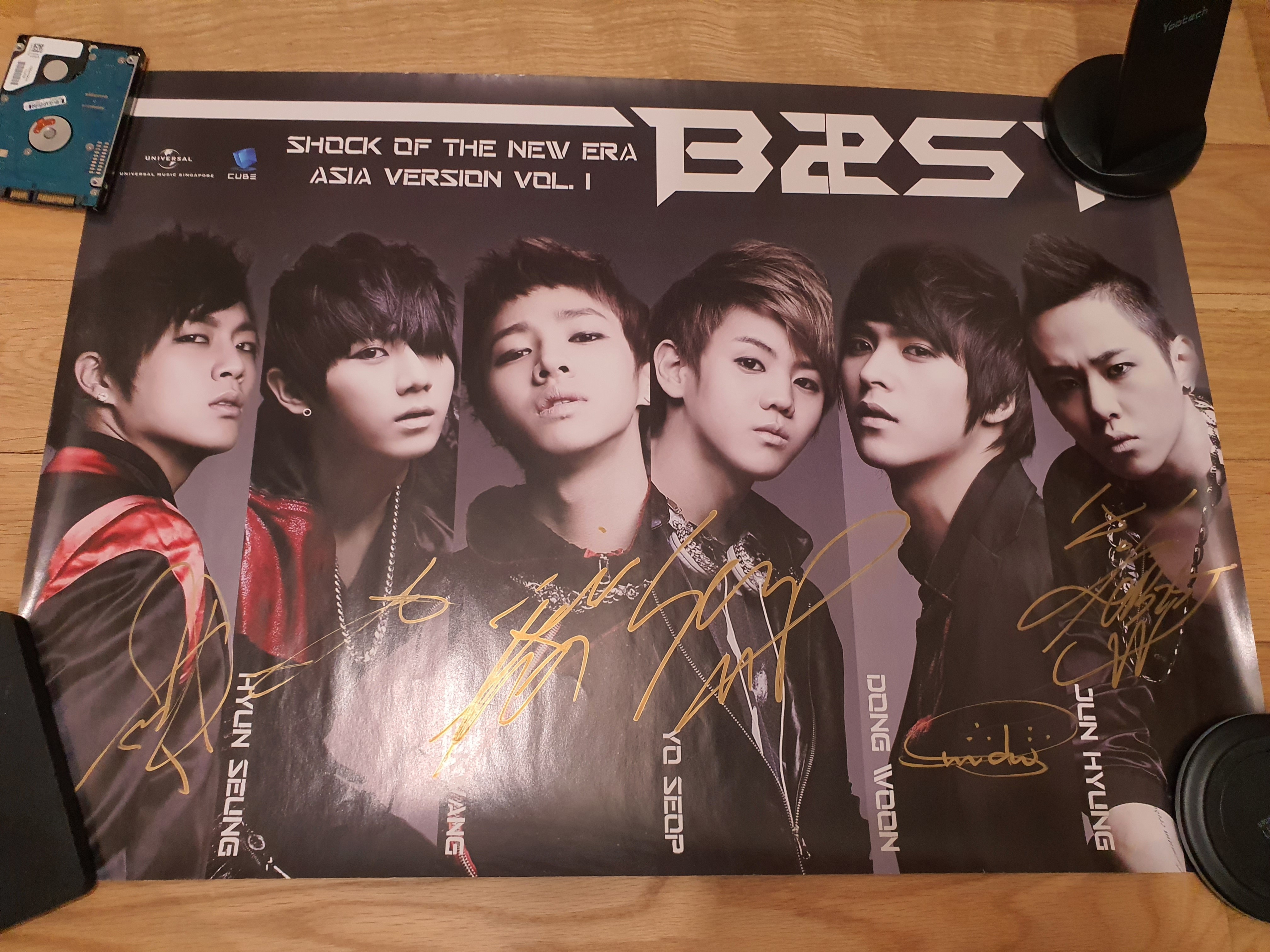 Clearance Kpop Posters Exo B2st Beast Sm Town Dbsk Tvxq Super Junior Snsd Girls Generation F X Entertainment K Wave On Carousell