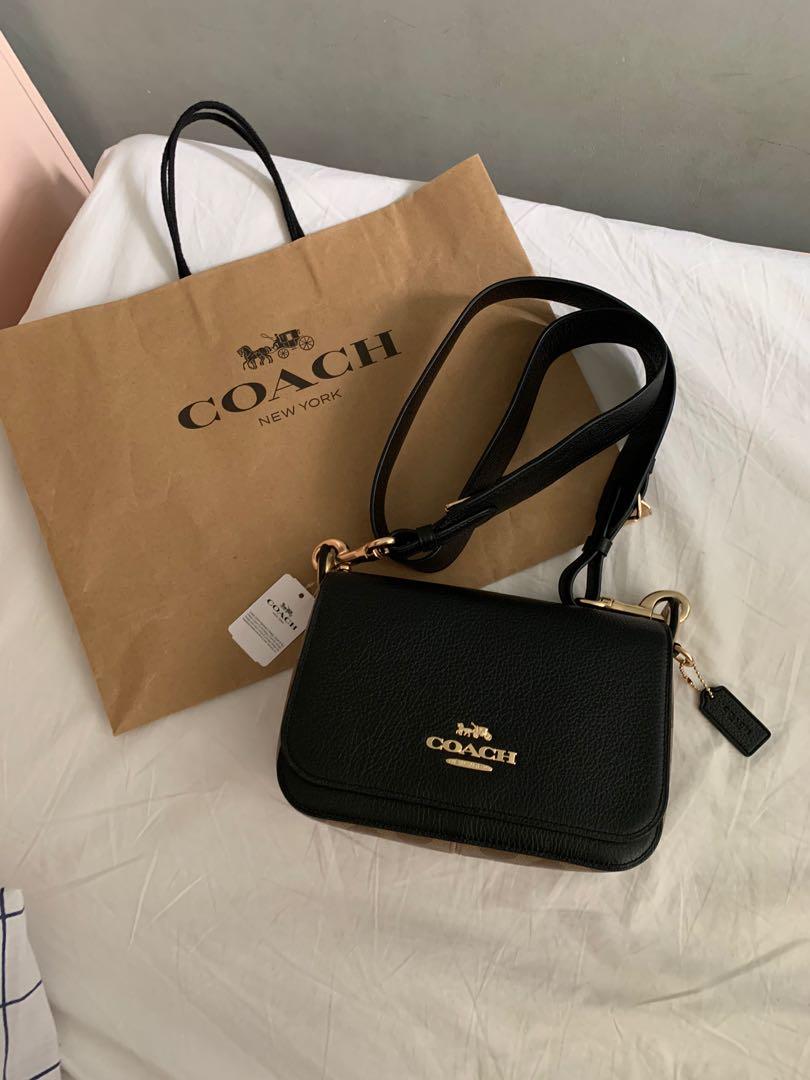 Coach small top jes messenger