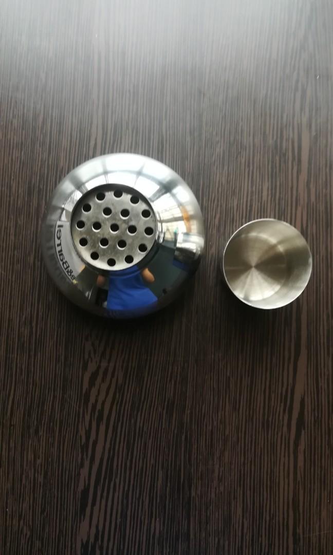 Crate & Barrel Hatch Cocktail Shaker Kitchen Series, TV & Home