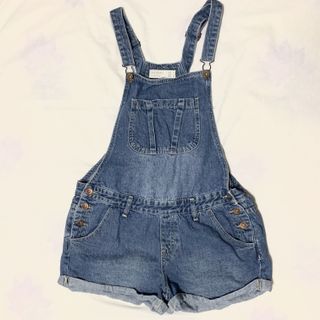 (Category: ) located in . Submitted by mimiselects (Listing ID 1017310356, Image 1). Description: .