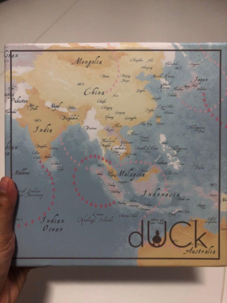 Duck Scarf World Map Women S Fashion Muslimah Fashion On Carousell