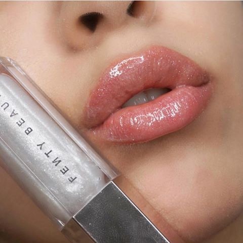 Fenty Beauty Gloss Bomb Universal Lip Luminzier - Diamond Milk