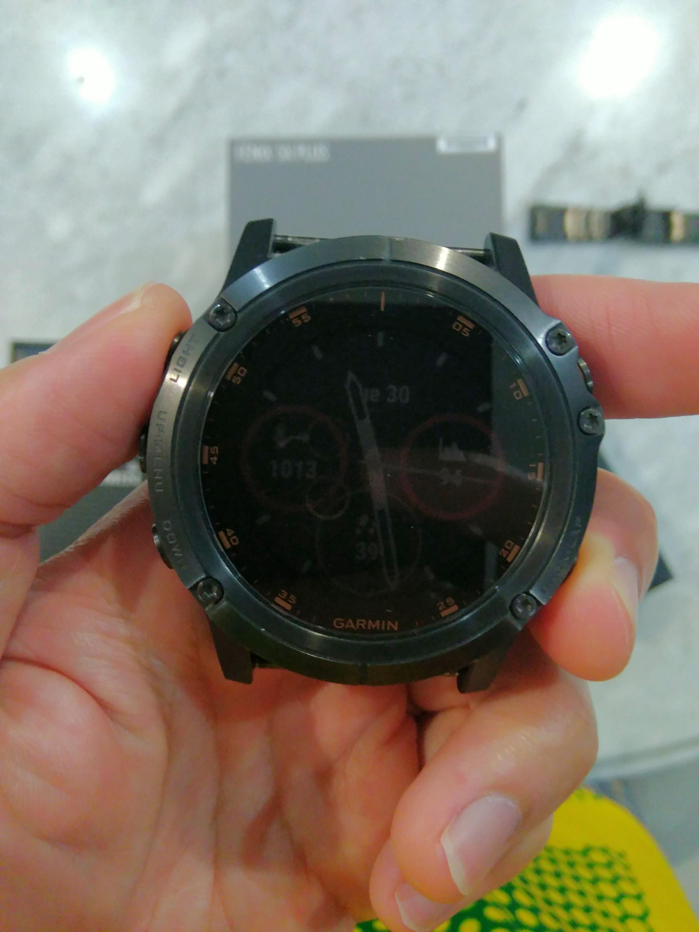 Garmin fenix 5 plus shop carbon gray dlc titanium