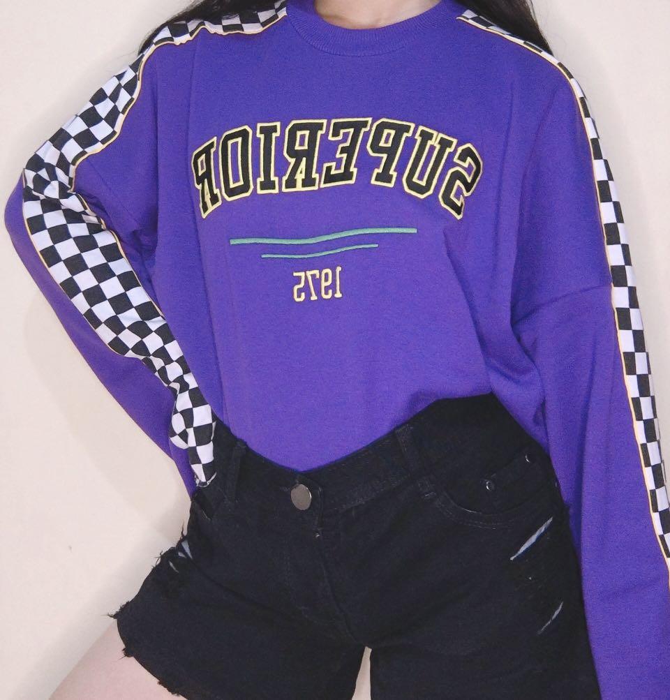 H M superior sweatshirt Fesyen Wanita Pakaian Wanita Atasan di Carousell