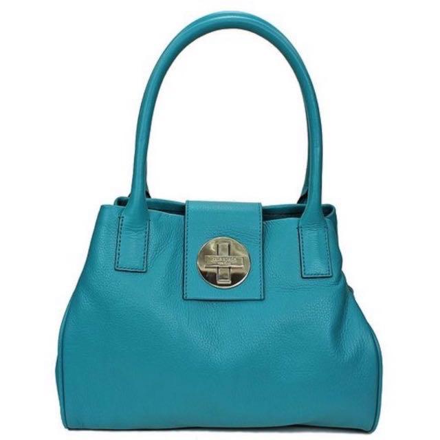 Kate Spade Authentic Tiffany Blue Bag (Category: Luxury Bags & Wallets) located in Pasig City. Submitted by designeritems4less (Listing ID 1017228014, Image 1). Description: Bexley Stevie Turnlock Purse Tiffany Blue Leather Hobo Bag -15"L x 8"W x 11"H - Tiffany Blue color -Authentic Kate Spade from the US comes with dust bag. Sold as is pls see pictures. :) Selling last few old stocks of authentic Kate Spade bags from our store that closed at a H
