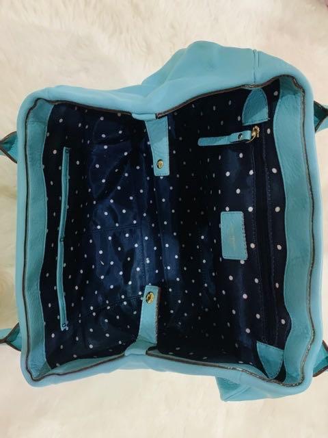 Kate Spade Authentic Tiffany Blue Bag (Category: Luxury Bags & Wallets) located in Pasig City. Submitted by designeritems4less (Listing ID 1017228014, Image 2). Description: Bexley Stevie Turnlock Purse Tiffany Blue Leather Hobo Bag -15"L x 8"W x 11"H - Tiffany Blue color -Authentic Kate Spade from the US comes with dust bag. Sold as is pls see pictures. :) Selling last few old stocks of authentic Kate Spade bags from our store that closed at a H