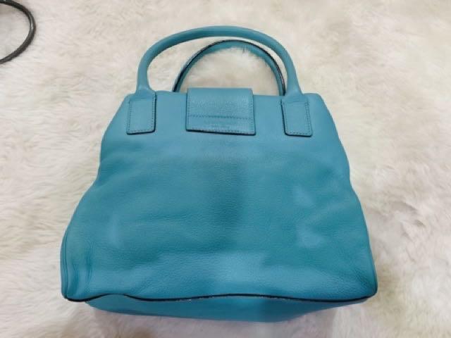 Kate Spade Authentic Tiffany Blue Bag (Category: Luxury Bags & Wallets) located in Pasig City. Submitted by designeritems4less (Listing ID 1017228014, Image 3). Description: Bexley Stevie Turnlock Purse Tiffany Blue Leather Hobo Bag -15"L x 8"W x 11"H - Tiffany Blue color -Authentic Kate Spade from the US comes with dust bag. Sold as is pls see pictures. :) Selling last few old stocks of authentic Kate Spade bags from our store that closed at a H