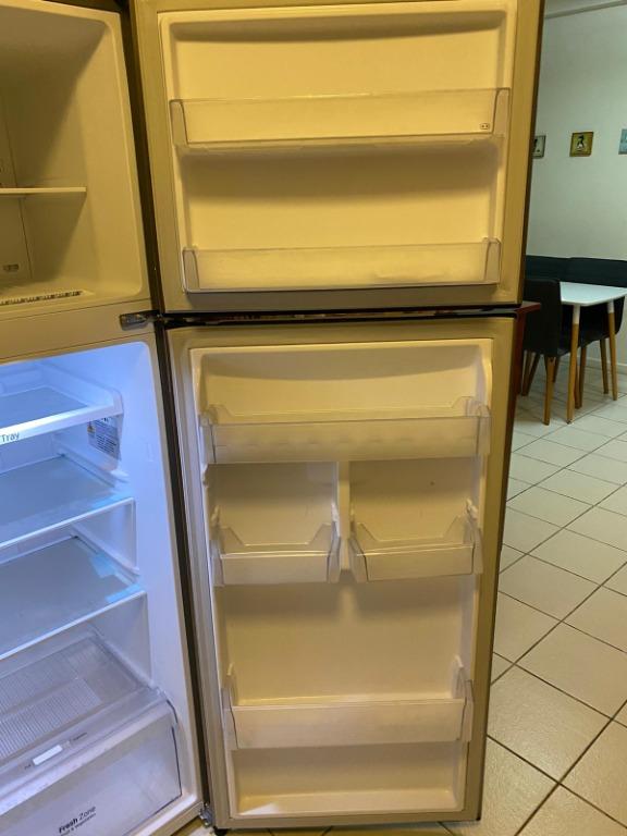 LG FRIDGE GOOD AS NEW, TV & Home Appliances, Kitchen Appliances