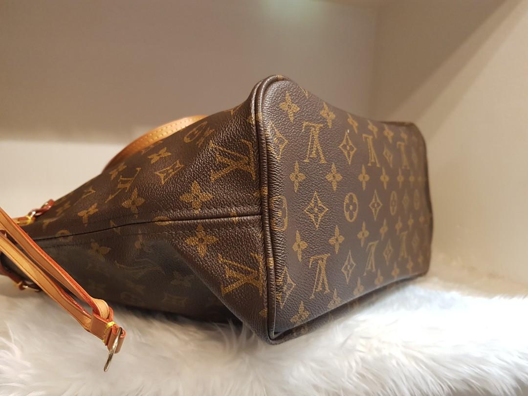 LOUIS VUITTON M41177 NEVERFULL MM CHERRY MONOGRAM CANVAS CA1108, Luxury,  Bags & Wallets on Carousell