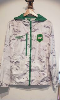 (Category: ) located in . Submitted by casualclothes (Listing ID 1017277761, Image 1). Description: .